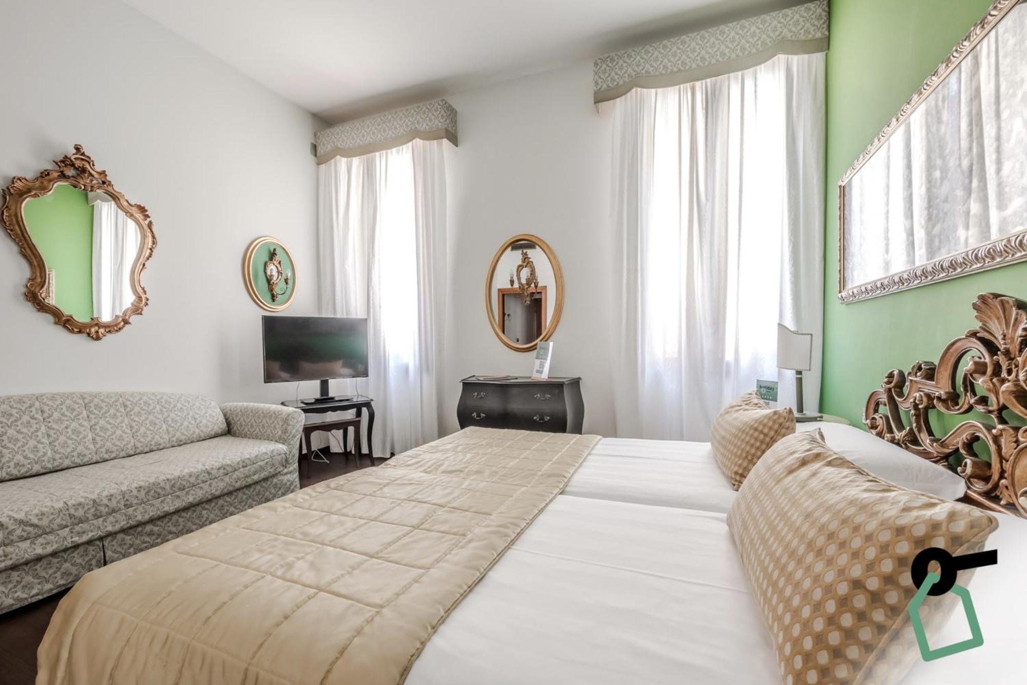 Hotiday Room Collection - Venezia Santa Lucia Εξωτερικό φωτογραφία