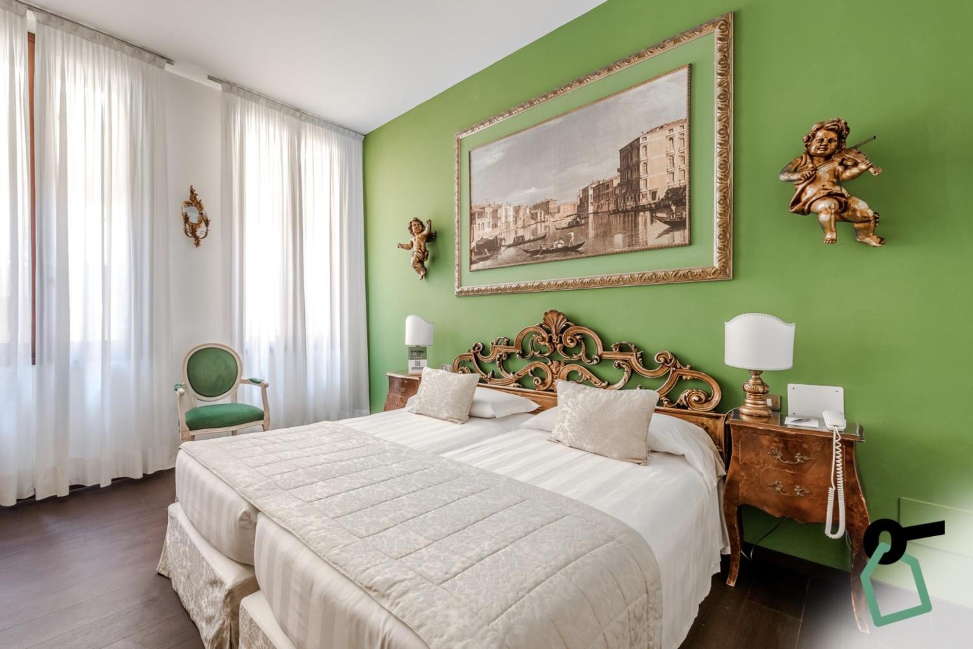 Hotiday Room Collection - Venezia Santa Lucia Εξωτερικό φωτογραφία