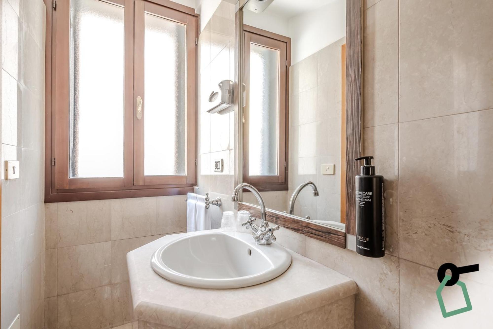 Hotiday Room Collection - Venezia Santa Lucia Εξωτερικό φωτογραφία
